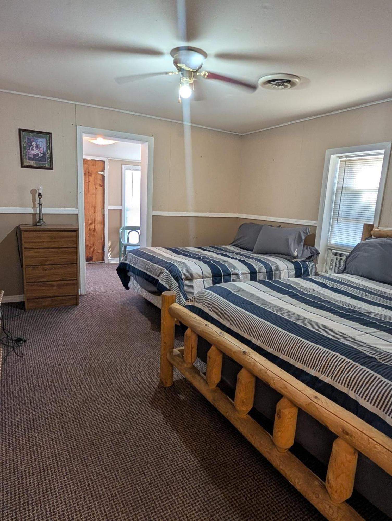 Cedarvale Cabins Turner Falls Davis Phòng bức ảnh