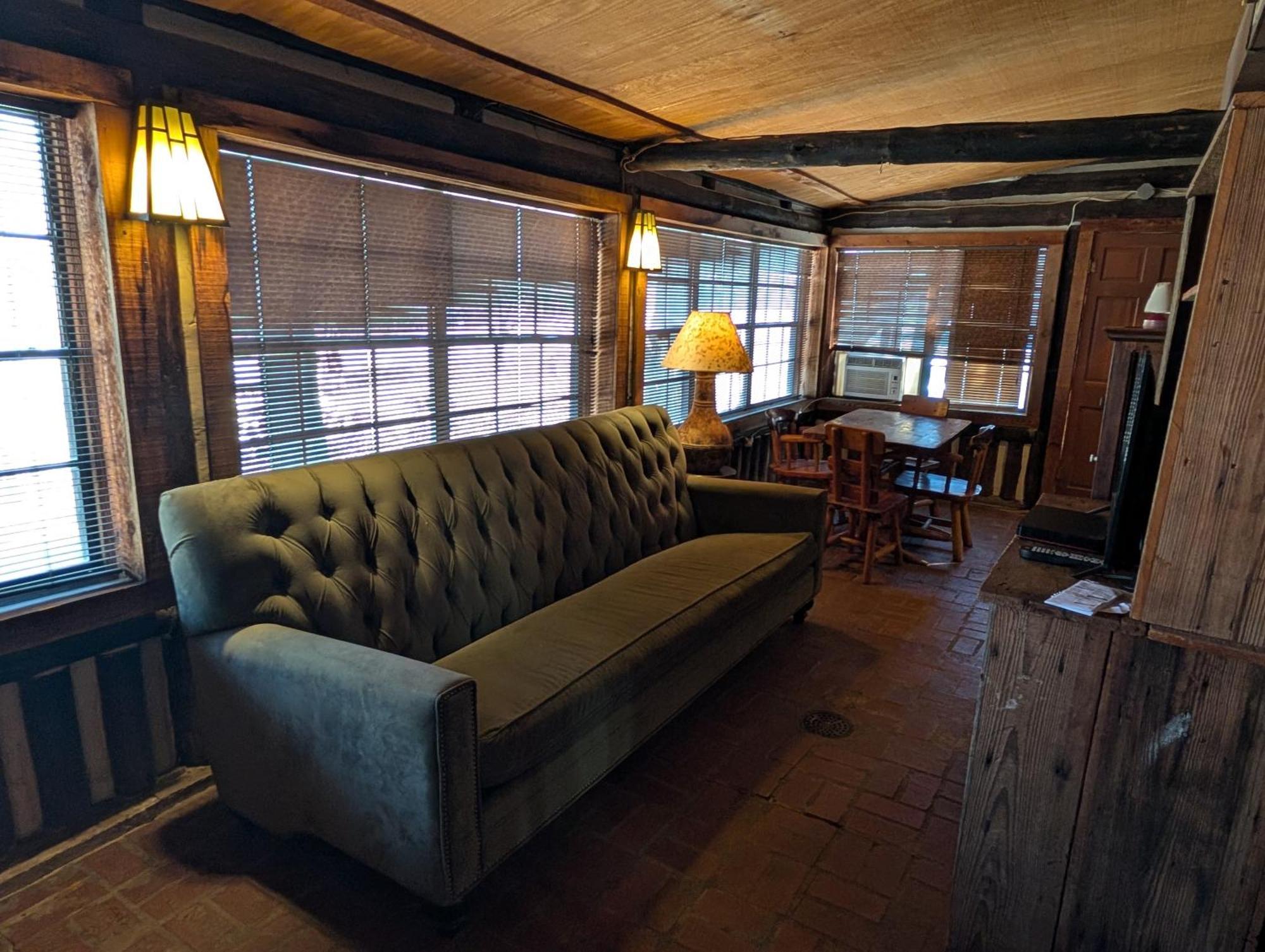 Cedarvale Cabins Turner Falls Davis Phòng bức ảnh