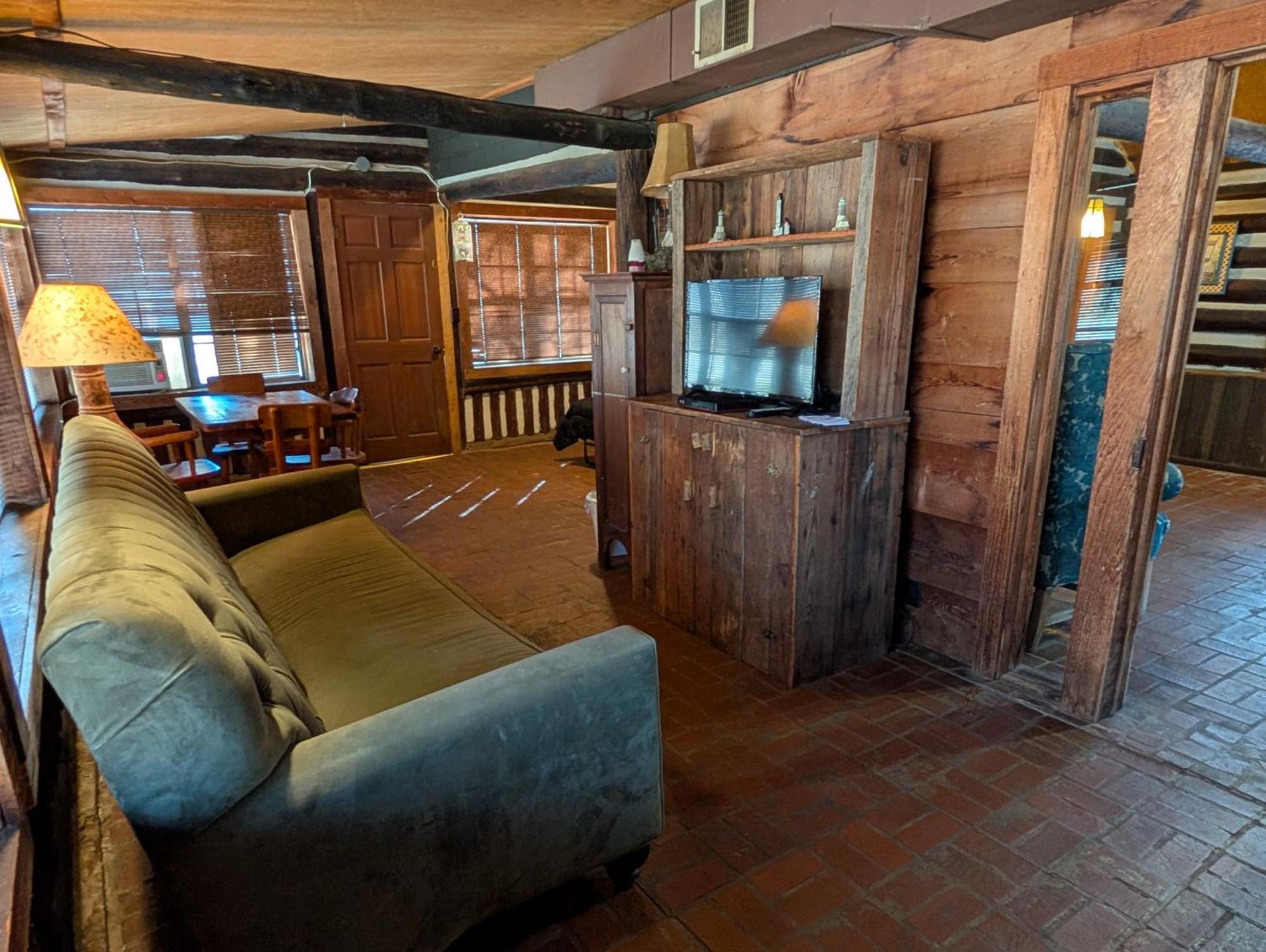 Cedarvale Cabins Turner Falls Davis Phòng bức ảnh